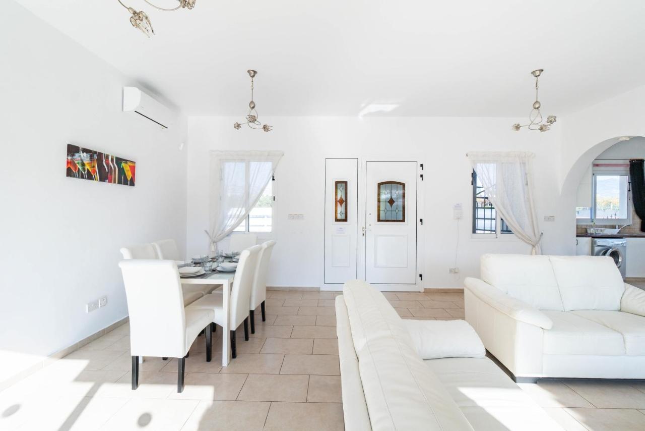 Bungalow Summerside By Ezoria Villas Coral Bay Extérieur photo